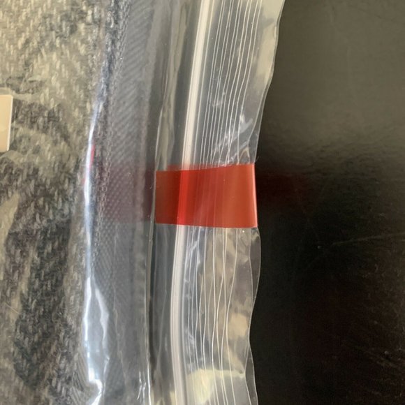 Air Canada Business Class Tweed In Flight Travel Amenity Bag Pouch Grey Red - Picture 4 of 6